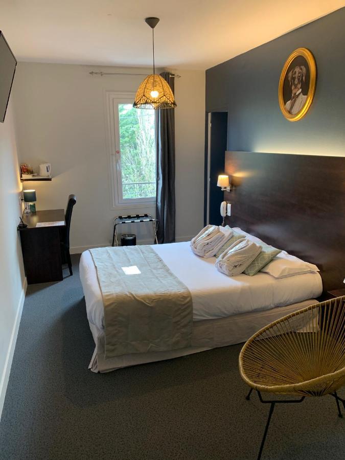 Onet-le-Chateau Logis Hotel Aux Berges De L'Aveyron מראה חיצוני תמונה