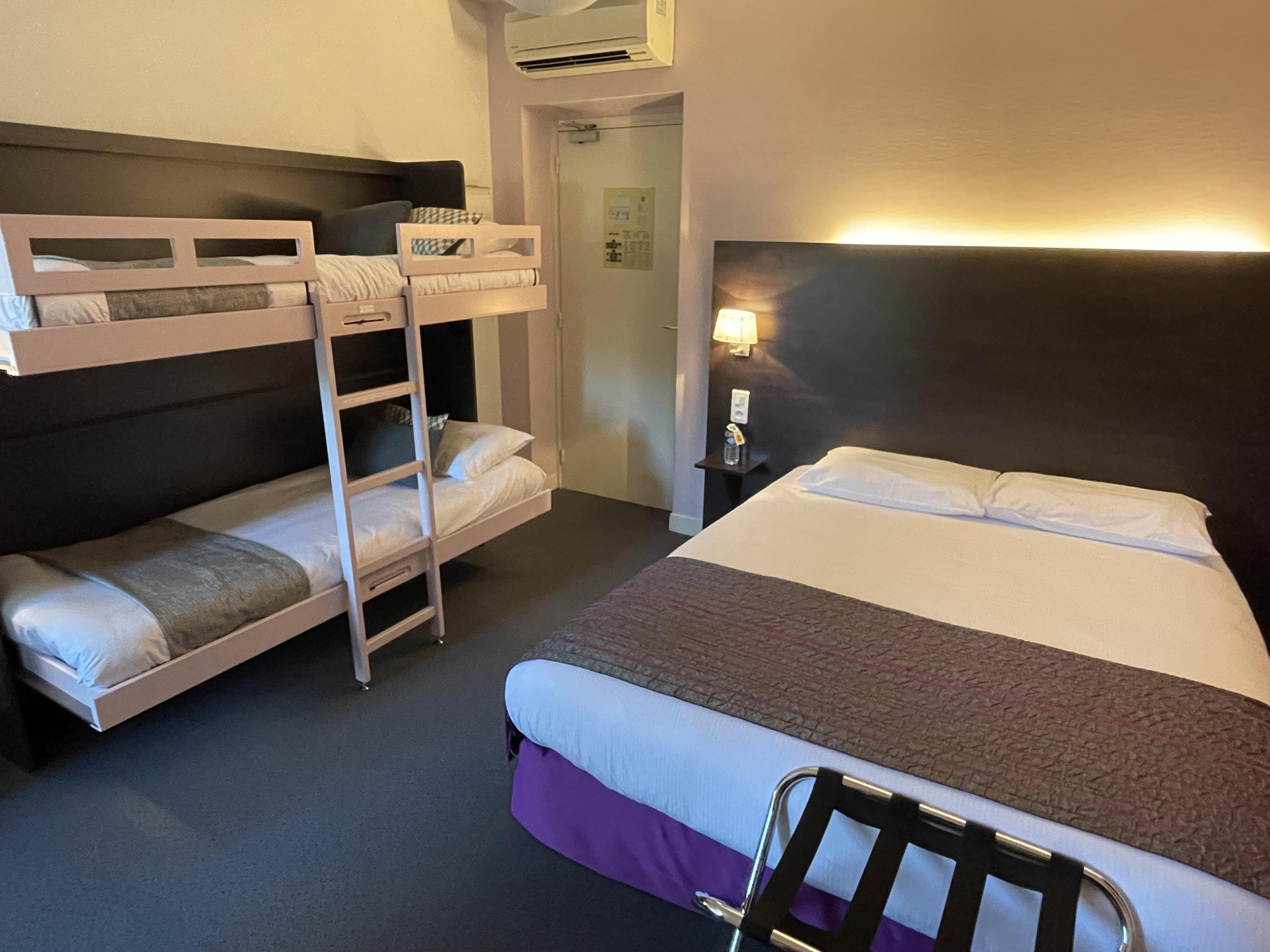 Onet-le-Chateau Logis Hotel Aux Berges De L'Aveyron מראה חיצוני תמונה