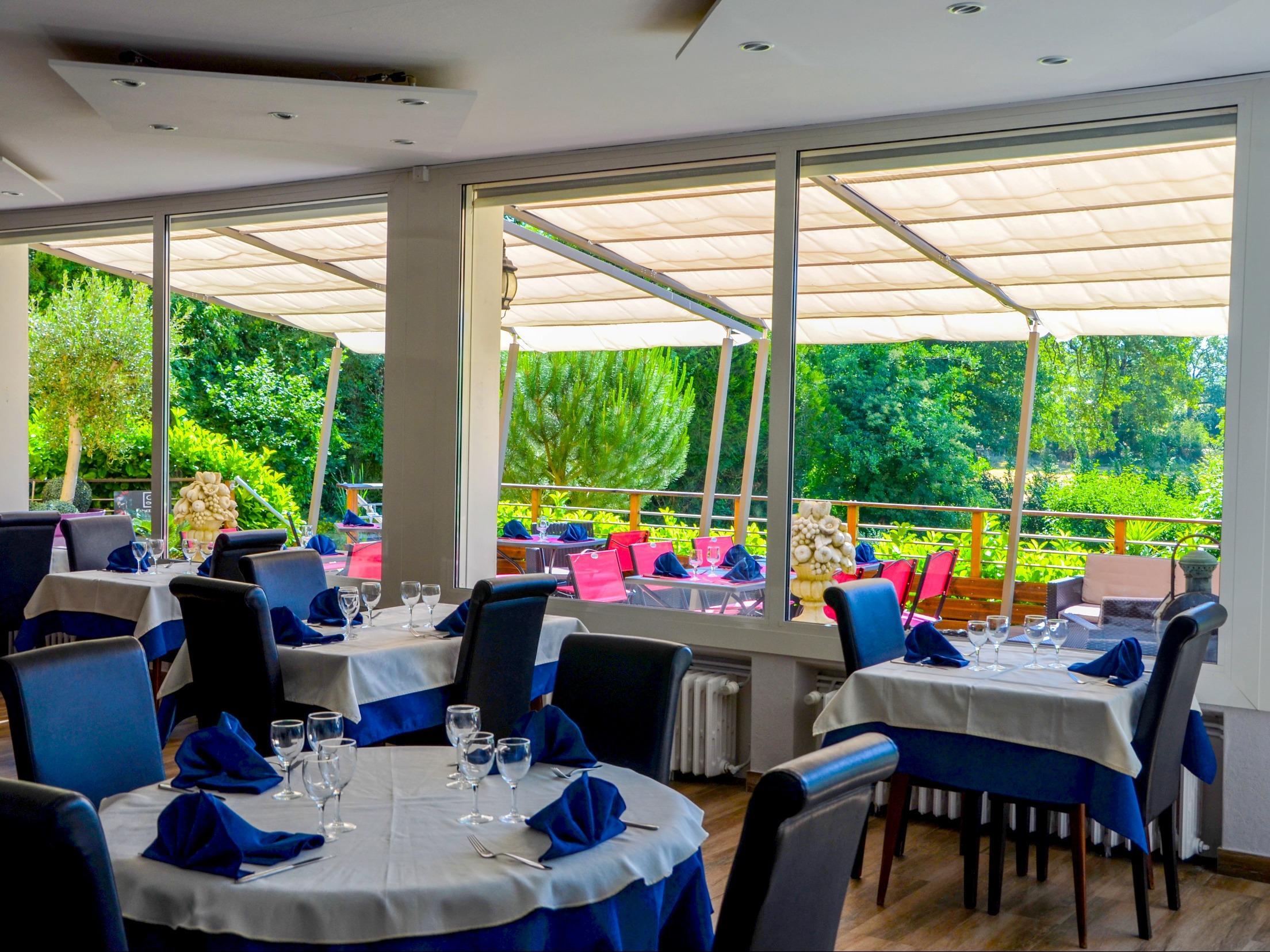 Onet-le-Chateau Logis Hotel Aux Berges De L'Aveyron מראה חיצוני תמונה