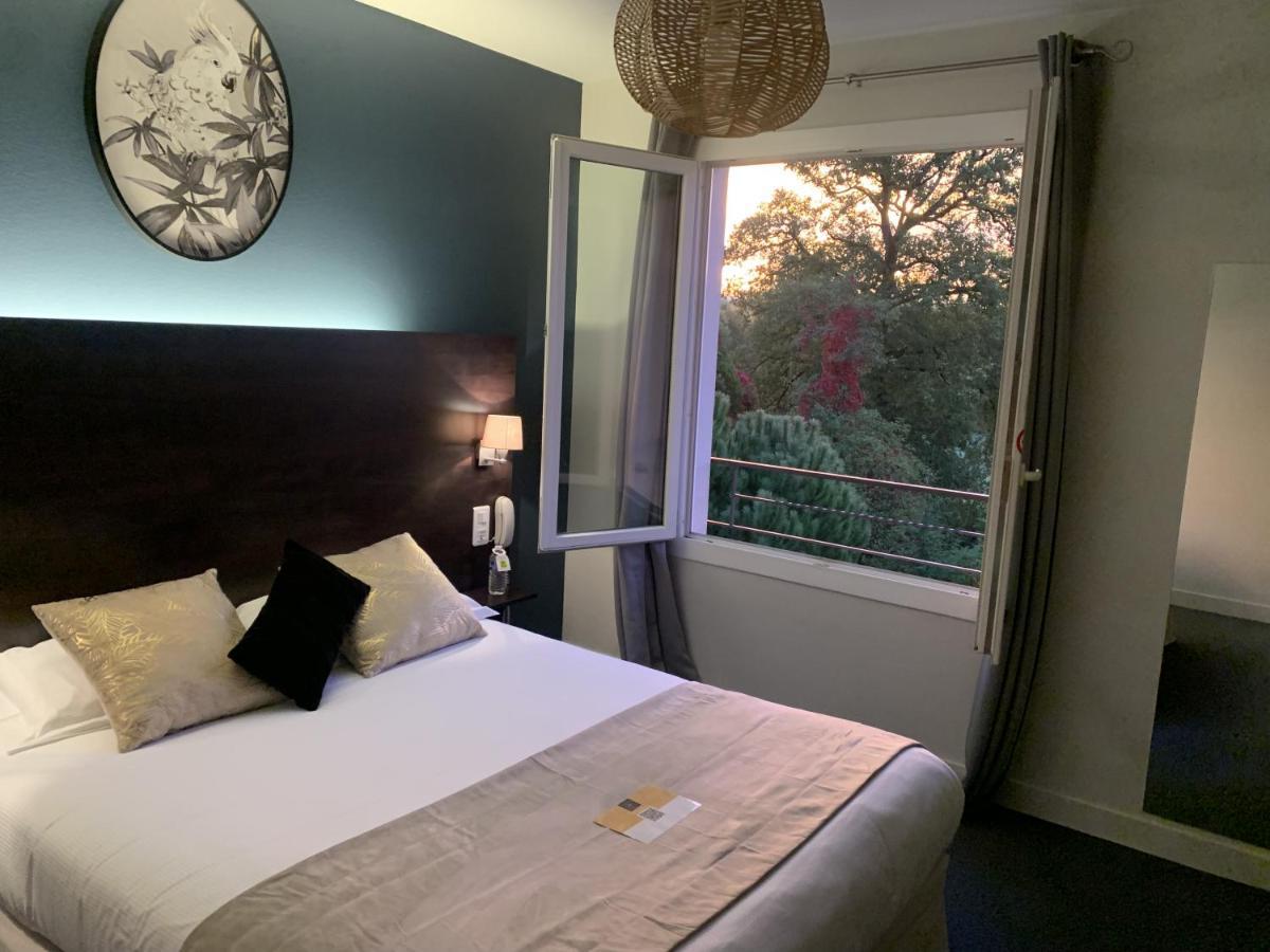 Onet-le-Chateau Logis Hotel Aux Berges De L'Aveyron מראה חיצוני תמונה